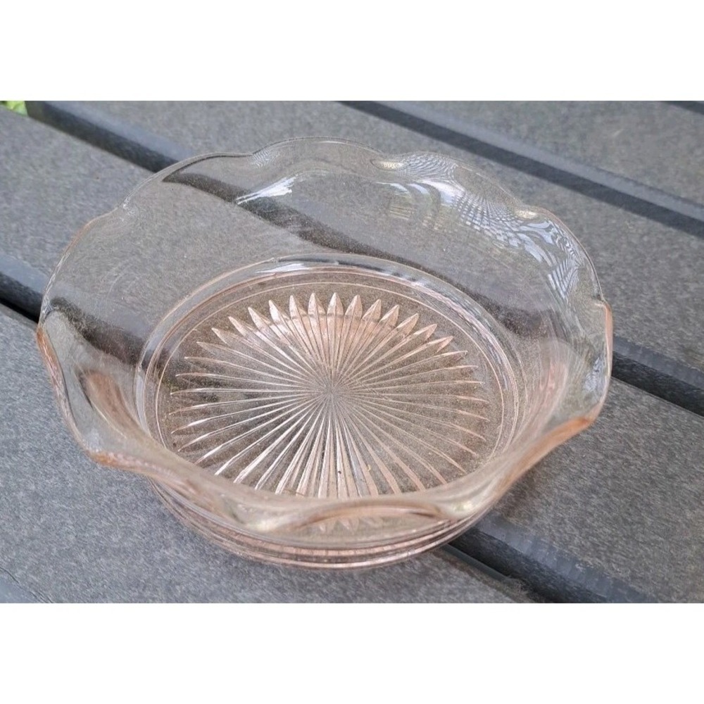 Vintage Pink Depression Glass Ruffled Candy/Nut Dish Sunburst Pattern No Chips